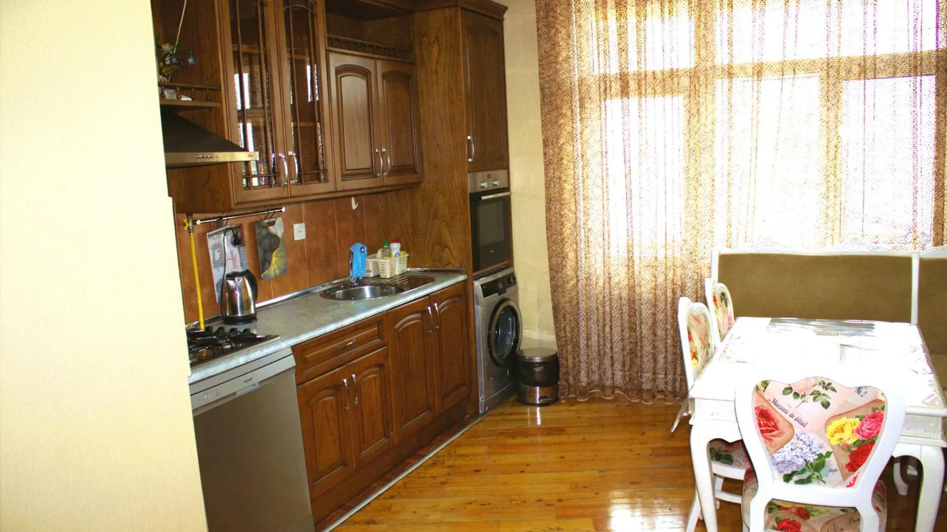 Deluxe Apartment ,Shareef Travel Bakoe